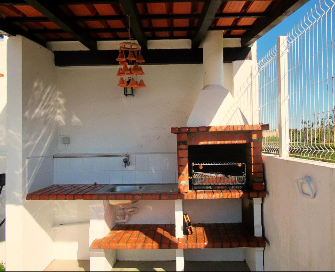 Silver Coast Beach House ตอร์เรส เวดรัส ภายนอก รูปภาพ